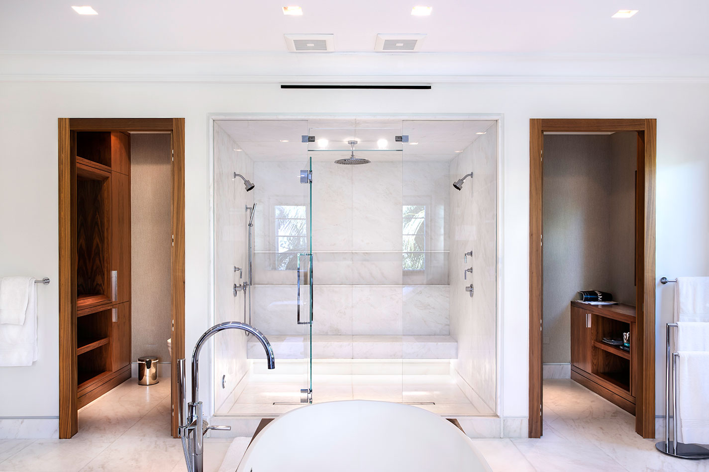 dunagan diverio pinetree drive master bathroom